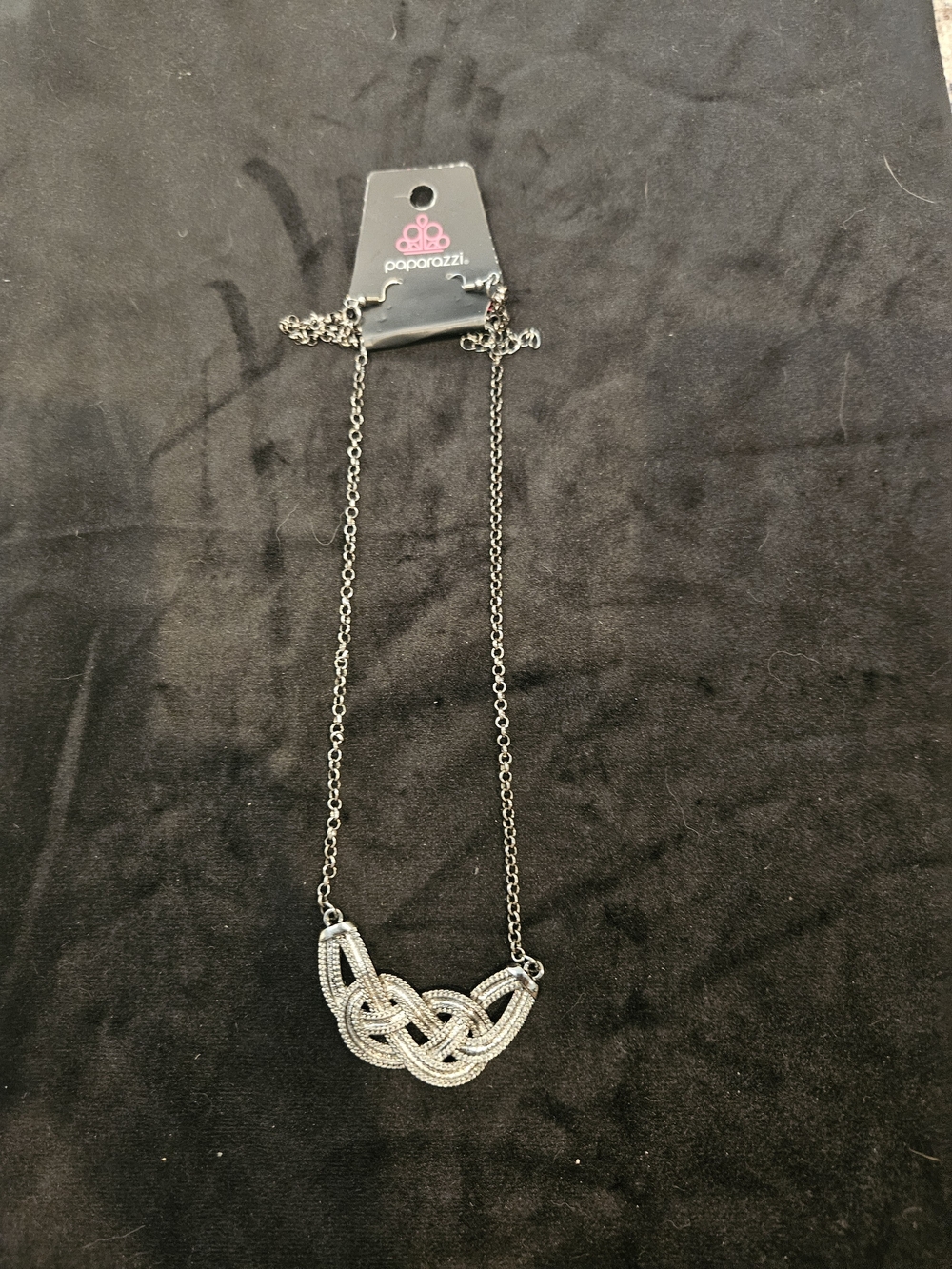 Paparazzi Silver Knot Statement Necklace - Silver